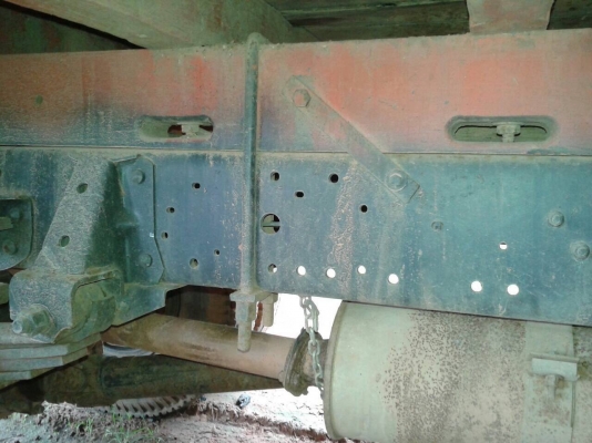 ขายรถสวย 6 ล้อ NPR66LX5T เครื่อง 4HF1 120 แรงม้าฝาขาว คัสซีสวยจัดตลอดเส้น เก๋งสวยไม่ผุ ทะเบียนเต็มพร้อมโอน ราคาต่อรองได้ครับ