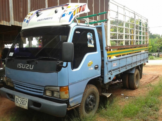 ขายรถสวย 6 ล้อ NPR66LX5T เครื่อง 4HF1 120 แรงม้าฝาขาว คัสซีสวยจัดตลอดเส้น เก๋งสวยไม่ผุ ทะเบียนเต็มพร้อมโอน ราคาต่อรองได้ครับ