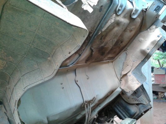 ขายรถสวย 6 ล้อ NPR66LX5T เครื่อง 4HF1 120 แรงม้าฝาขาว คัสซีสวยจัดตลอดเส้น เก๋งสวยไม่ผุ ทะเบียนเต็มพร้อมโอน ราคาต่อรองได้ครับ