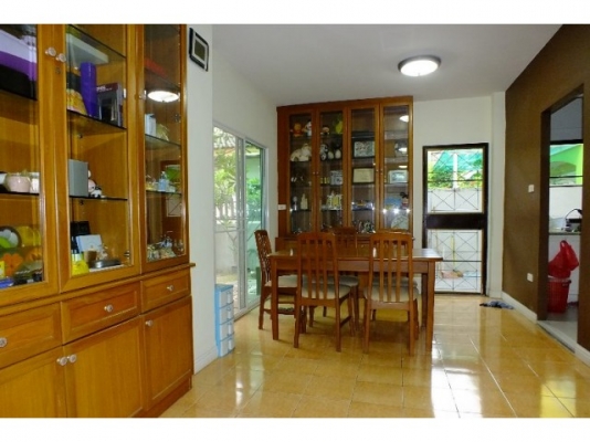 ขายบ้านเดี่ยว รามอินทรา สุขาภิบาล 5 เนื้อที่ 51 ตรว สวย ทำเลดี ราคาถูก