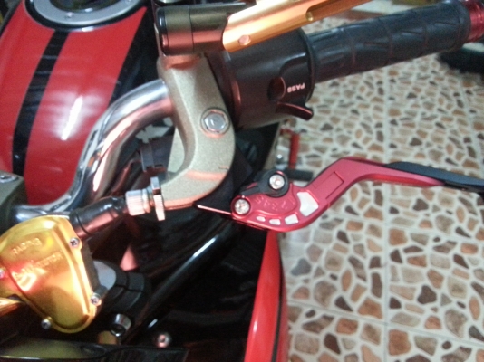 ขาย ER 6 N สภาพใหม่ไม่ได้ขี่มาก 16000 กิโล ของแต่งเต็ม