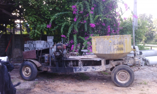 รถโม้ปูน 1 คิว