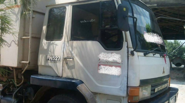 ***ขายแล้วครับขอบคุณ Truck2hand ขาย10ล้อ2เพลาดั้ม MITSU FN527M-TD4XXX เครื่องเดิมเกียร์เดิม 6D16-195แรง แน่นๆ แรงดี เกียร์เดิม10สปีด ไม่หลุด ช่วงล่าง เบรคใหญ่เพลาบุ๋ม คัสซีสวยเดิม ไม่ปะไม่ดาม กระบะดั้มเหล็กKAC สภาพดี พื้นดีข้างดีไม่ผุ ไม่โก่ง ดั้มดี ไม่ยุ ***ขายแล้วครับขอบคุณ Truck2hand ขาย10ล้อ2เพลาดั้ม MITSU FN527M-TD4XXX เครื่องเดิมเกียร์เดิม 6D16-195แรง แน่นๆ แรงดี เกียร์เดิม10สปีด ไม่หลุด ช่วงล่าง เบรคใหญ่เพลาบุ๋ม คัสซีสวยเดิม ไม่ปะไม่ดาม กระบะดั้มเหล็กKAC สภาพดี พื้นดีข้างดีไม่ผุ ไม่โก่ง ดั้มดี ไม่ยุ