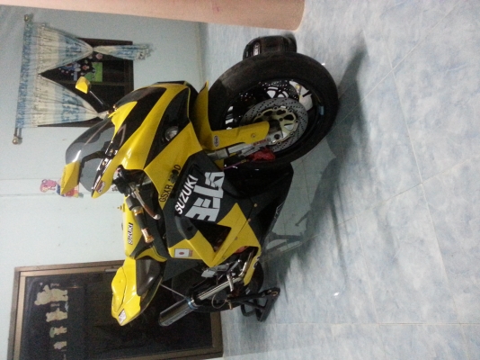รถน้องหญิง suzuki r7 แต่งเป็น GSXR100 K7 ทะเบียนแท้ ทุอคู่ สวยๆๆครับ
