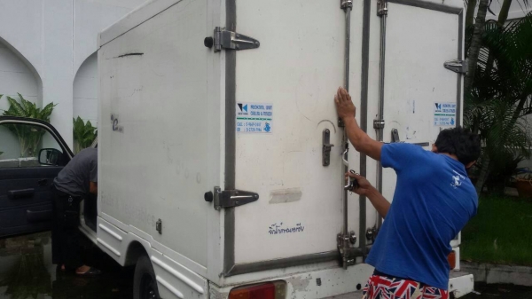 รถตู้แอร์ toyota D4D ปี03 ใช้งานปกติ แอร์มาก รถตู้แอร์ toyota D4D ปี03 ใช้งานปกติ แอร์มาก