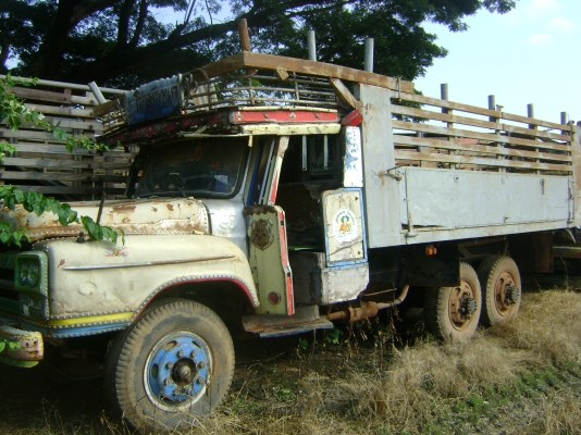 ดั้ม  6BB  2 เพลา   ไม่มีทะเบียน/ เอกสารหาย  ราคา 270,000 บาท