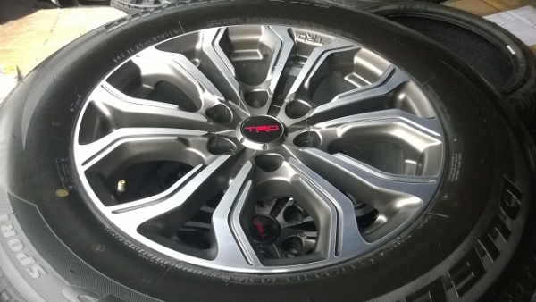 FORTUNER TRD5 TRD Sportivo5 FORTUNER FORTUNER TRD5 TRD Sportivo5 FORTUNER