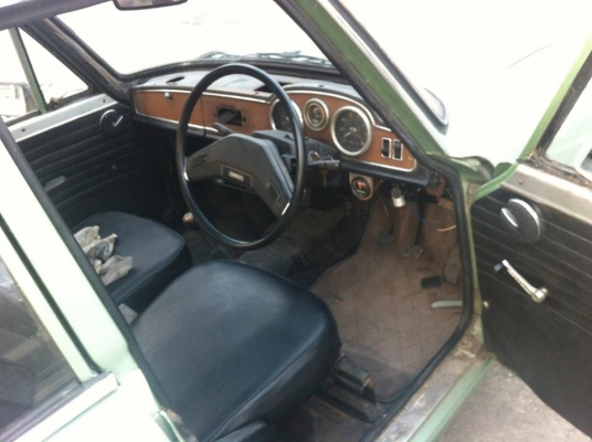 ไดฮัทสุเก๋ง คลาสิค รถสวยๆ น่าสะสม พร้อมใช้ พร้อมโอนคับ ไดฮัทสุเก๋ง คลาสิค รถสวยๆ น่าสะสม พร้อมใช้ พร้อมโอนคับ