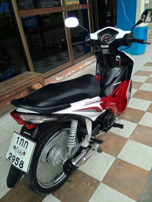 ขายถูกๆ Honda Wave 110 i ปี 2556 สีขาว แดง สวยวิ๊งมากๆ คุ้มค่าประหยัดน้ำมัน ขายถูกๆ Honda Wave 110 i ปี 2556 สีขาว แดง สวยวิ๊งมากๆ คุ้มค่าประหยัดน้ำมัน