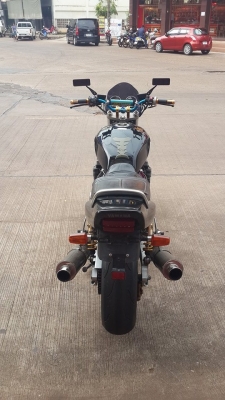 XJR1200 สเปคอเมริกา ไมล์260 ของแต่งล้น ท่อแต่งคู่ ทั้งเส้น กันล้ม โซ่สเตอเต็ม แฮนด์บาร์ตุ๊กตาแฮนด์แต่ง มือเบรคปรับระดับ จานเบรคแต่งอาราชิออยคลูเลอร์แต่ง กระจกแต่ง ชิวหน้า อินวอยส์ สรรพสามิตร สวยๆ คับ ราคา 115000 บาท ส่งได้ทั่วไทยคับ สนใจติดต่อ 081-0578282