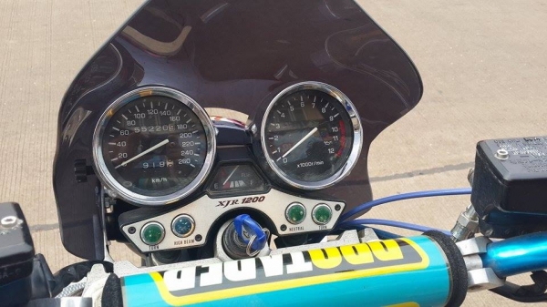 XJR1200 สเปคอเมริกา ไมล์260 ของแต่งล้น ท่อแต่งคู่ ทั้งเส้น กันล้ม โซ่สเตอเต็ม แฮนด์บาร์ตุ๊กตาแฮนด์แต่ง มือเบรคปรับระดับ จานเบรคแต่งอาราชิออยคลูเลอร์แต่ง กระจกแต่ง ชิวหน้า อินวอยส์ สรรพสามิตร สวยๆ คับ ราคา 115000 บาท ส่งได้ทั่วไทยคับ สนใจติดต่อ 081-0578282