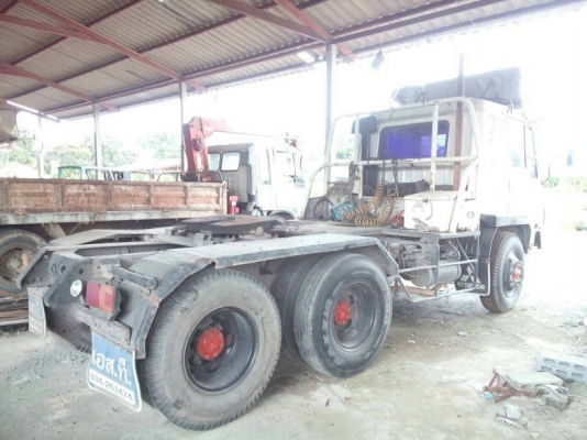 รถมิตซู 10 ล้อ หัวลาก  220 แรงม้า.  ( ขายแม่ , ลูก )  , ( มีขาย 2 พ่วง. ) สนใจติดต่อ 081 - 6079515