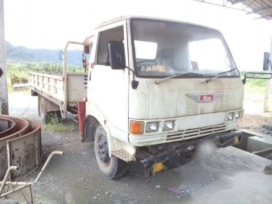 รถฮีโน่ 6 ล้อ ติดเครน 2.5 ตัน. KM779 117 แรงม้า. สนใจติดต่อ 081 - 6079515 รถฮีโน่ 6 ล้อ ติดเครน 2.5 ตัน. KM779 117 แรงม้า. สนใจติดต่อ 081 - 6079515