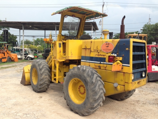 รถตัก Komatsu 510 นำเข้าจาก ญี่ปุ่น +++ สวยมาก พร้อมใช้งาน ขายถูก 090-986-2521 รถตัก Komatsu 510 นำเข้าจาก ญี่ปุ่น +++ สวยมาก พร้อมใช้งาน ขายถูก 090-986-2521