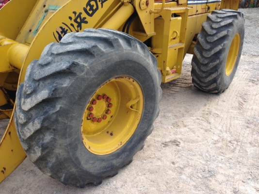 รถตัก Komatsu 510 นำเข้าจาก ญี่ปุ่น +++ สวยมาก พร้อมใช้งาน ขายถูก 090-986-2521 รถตัก Komatsu 510 นำเข้าจาก ญี่ปุ่น +++ สวยมาก พร้อมใช้งาน ขายถูก 090-986-2521