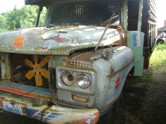 2 เพลา  6BD  165 แรง / มีทะเบียน แต่ไม่ได้ แจ้งจอด / ราคา 270.000  บาท ( 3 ).เหลือง