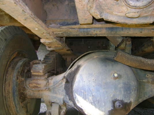 2 เพลา  6BD  165 แรง / มีทะเบียน แต่ไม่ได้ แจ้งจอด / ราคา 270.000  บาท ( 3 ).เหลือง