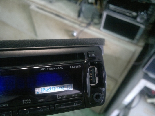 วิทยุ Kenwood Usb CD/Mp3  (Ipod Direct)U353