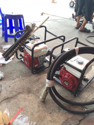 ขายเครื่อง 6.5 HP จี้ปูนพร้อมสายวาย 5 เมตร หัว 1 นิ้วครึ่ง