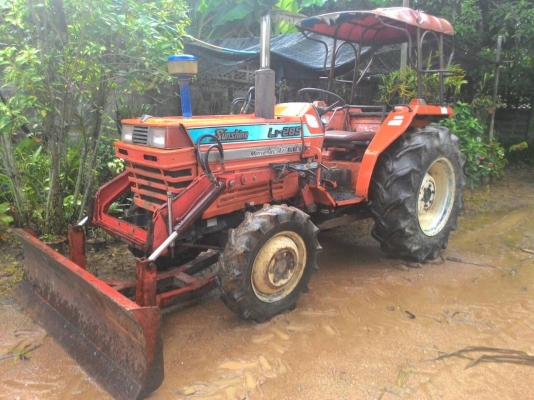 KUBOTA   L1-285  2เพลา28แรงพวงมาลัยพาวเวอร์ พร้อมดันหน้า ราคา 110,000