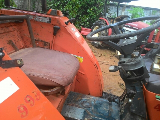 KUBOTA L1-285 2เพลา28แรงพวงมาลัยพาวเวอร์ พร้อมดันหน้า ราคา 110,000 KUBOTA L1-285 2เพลา28แรงพวงมาลัยพาวเวอร์ พร้อมดันหน้า ราคา 110,000
