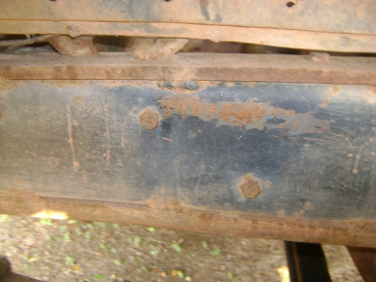 2 เพลาฟูโช่  6 BF1  175 แรง  ไม่มีทะเบียน  ราคา 270,000 บาท