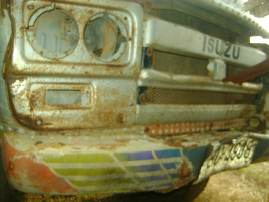 2 เพลาฟูโช่  6 BF1  175 แรง  ไม่มีทะเบียน  ราคา 270,000 บาท