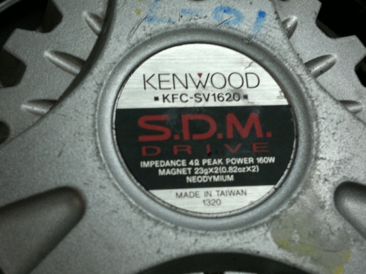 ลำโพงกลางแหลม 6 นิ้ว Kenwood KFC - 1620 ญี่ปุ่น