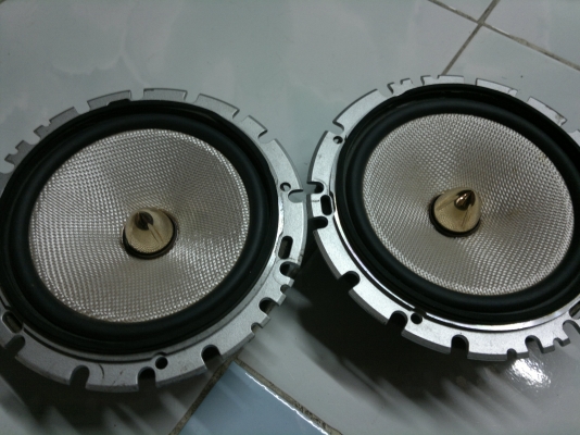 ลำโพงกลางแหลม 6 นิ้ว Kenwood KFC - 1620 ญี่ปุ่น