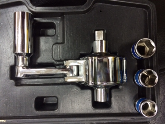 บล๊อกทดถอดล้อรถเก๋ง+กระบะ