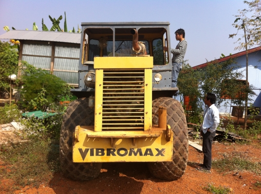 รถบดอัดสันสะเทือน ใช้งานได้ดี เครื่องดี ระบบพร้อม เจ้าของขายเอง รถบดอัดสันสะเทือน ใช้งานได้ดี เครื่องดี ระบบพร้อม เจ้าของขายเอง