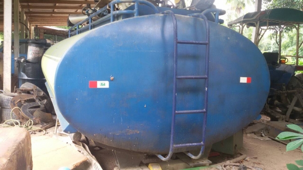 ขายแท้งน้ำขนาด 6,000ลิตร