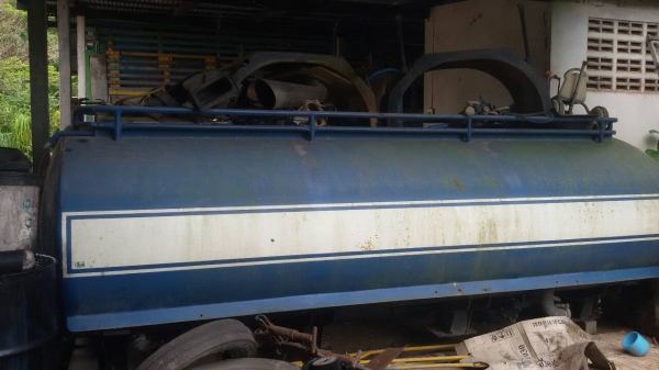 ขายแท้งน้ำขนาด 6,000ลิตร