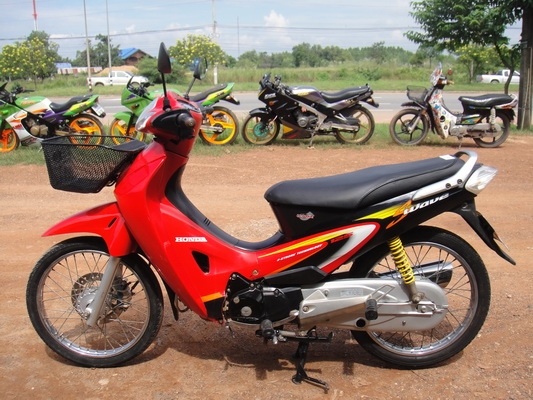 ขายเวฟ 125s สีแดง-ดำ สตาร์ทมือ ทะเบียนพร้อมชุดโอน ขายเวฟ 125s สีแดง-ดำ สตาร์ทมือ ทะเบียนพร้อมชุดโอน