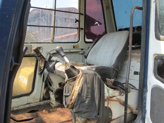 KOBELCO-SK120-/// พิมพ์นิยม สภาพสวยพร้อมใช้ เครื่องแน่น ปั้มดี ทำงานเร็วครับ