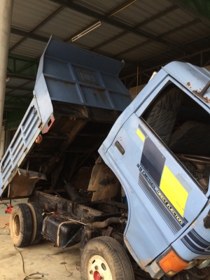 หกล้อ อีซูซุ KS115แรงดั้ม3คิว สภาพสวยเดิมๆ พวงมาลัยเพาเวอร์ เล่มทะเบียนครบ