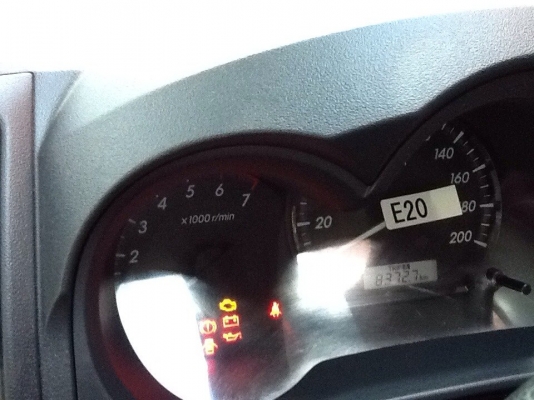 ขาย Vigo smart cap (LPGถังโดนัท) ปี 2012 ขาย Vigo smart cap (LPGถังโดนัท) ปี 2012