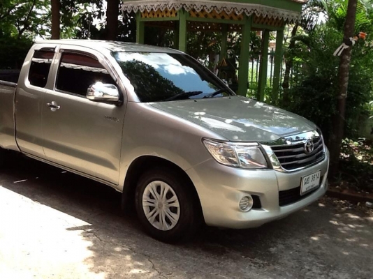 ขาย  Vigo smart cap (LPGถังโดนัท) ปี 2012