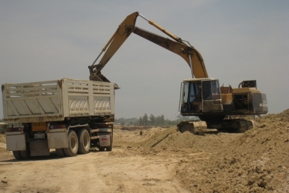 หาคนขับแมคโคร รายได้ดี