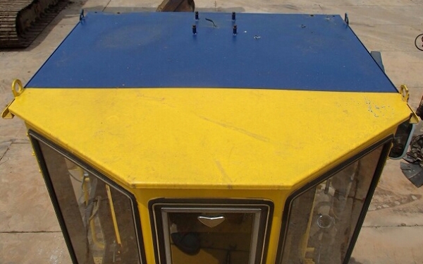 รถตัก Komatsu 515 สวยๆ นำเข้าจาก ญี่ปุ่น +++ สวยมาก พร้อมใช้งาน ขายถูก 090-986-2521