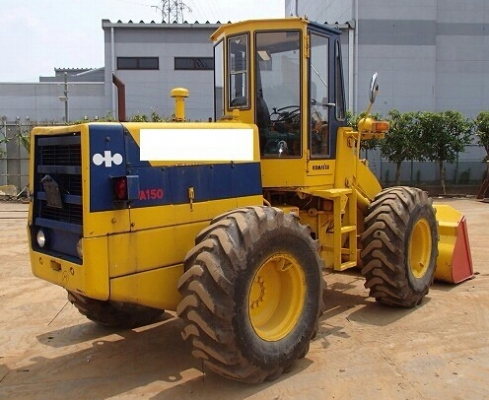 รถตัก Komatsu 515 สวยๆ นำเข้าจาก ญี่ปุ่น +++ สวยมาก พร้อมใช้งาน ขายถูก 090-986-2521