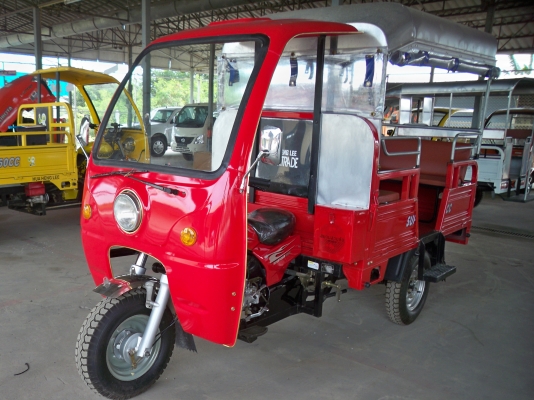 สามล้อ ตุ๊ก ๆ