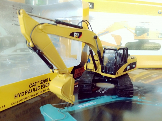 CAT 320DL CAT 320DL