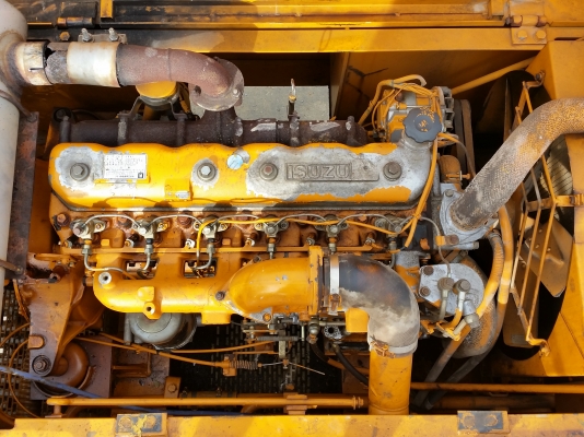 ขายราคาพิเศษรถแบคโฮ K905 ยีห้อ KOBELCO รถเก่านอก ไม่เคยผ่านการใช้งานในไทย ขายราคาพิเศษรถแบคโฮ K905 ยีห้อ KOBELCO รถเก่านอก ไม่เคยผ่านการใช้งานในไทย