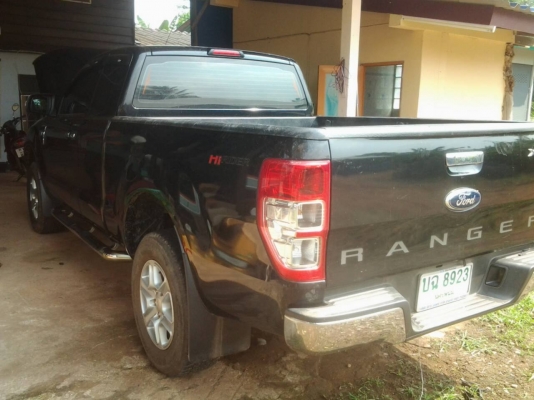 FORD RANGER 2.2 ปี56 ตัสูงครับ มือเดียวไมล์ 39000 สภาพเดิมบางนางบวช ปิดงวดได้เล่มแล้วครับ