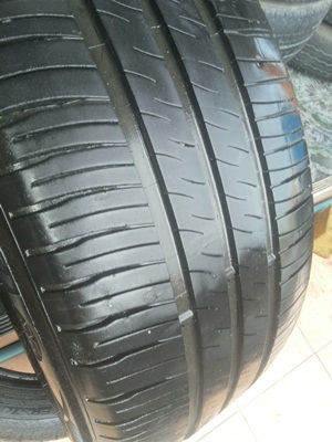 ขายยาง205/55/16 ปี 12 MICHERLIN ENERGY XM2    4  เส้น