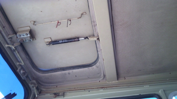 KOMATSU PC 60-5 KOMATSU PC 60-5