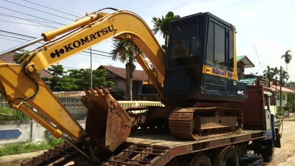 KOMATSU PC 60-5