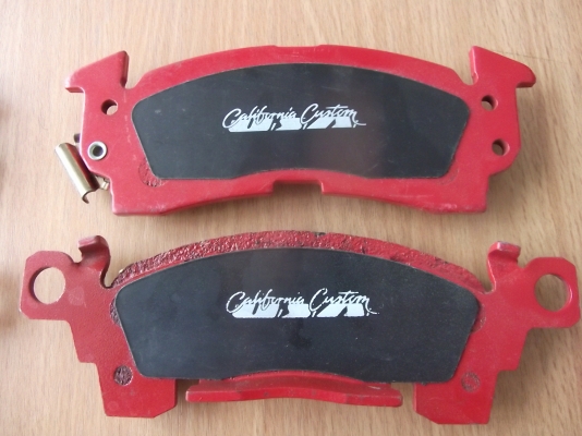 ผ้าเบรค California Custom USA ผ้าเบรค California Custom USA