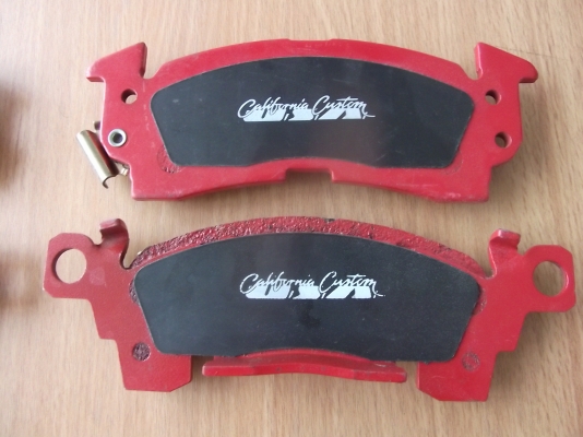 ผ้าเบรค California Custom USA ผ้าเบรค California Custom USA